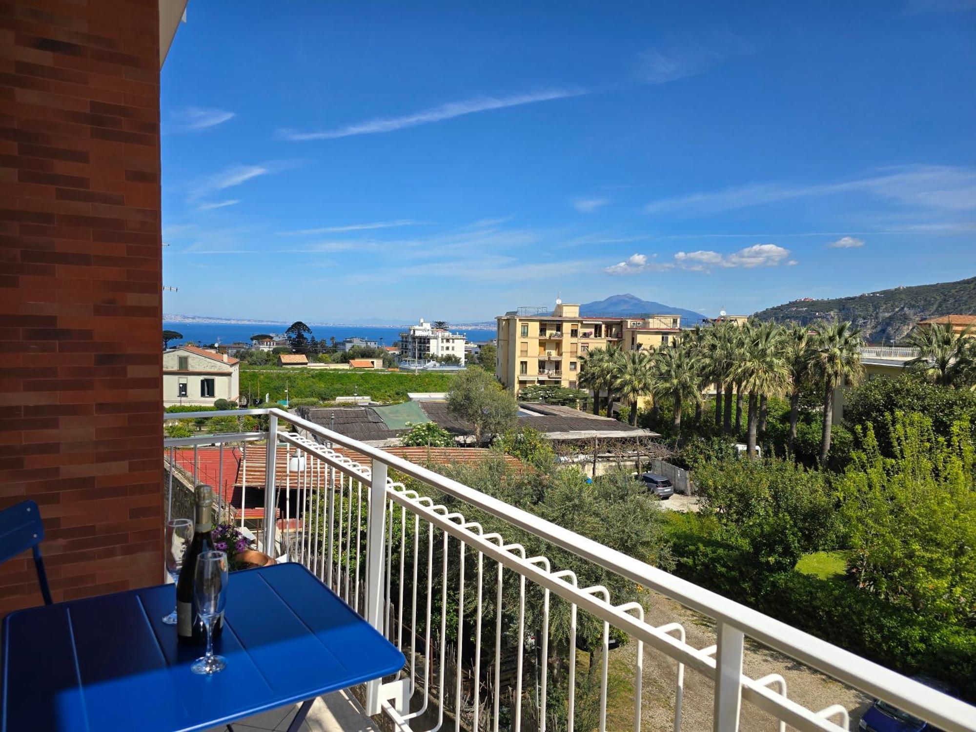 Casa Evelina Hotell Sant'Agnello Exteriör bild